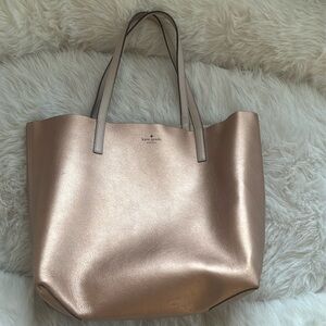 🌻Kate Spade New York Arch Large Reversible Tote Bag
